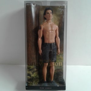 Twilight Saga New Moon Jacob Black Barbie Pink Label Collectors