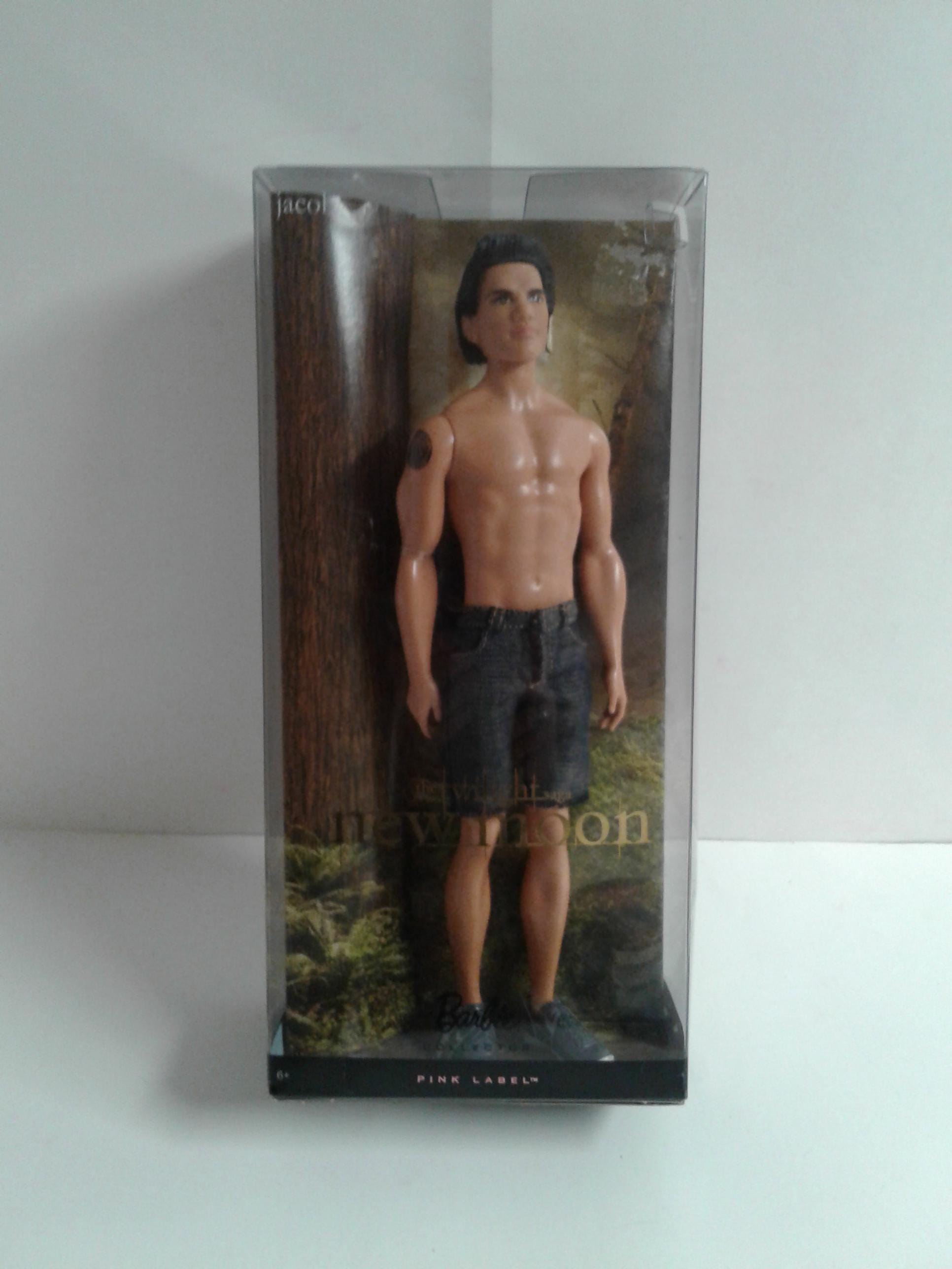 Twilight Saga New Moon Jacob Black Barbie Pink Label Collectors