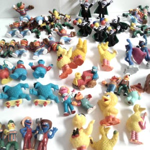 You Choose! Sesame Street Muppets PVC Cake Topper Figures