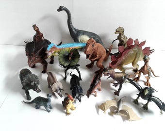 Vintage Dinosaur Figures Lot (22) – Retro Prehistoric Toy Animals