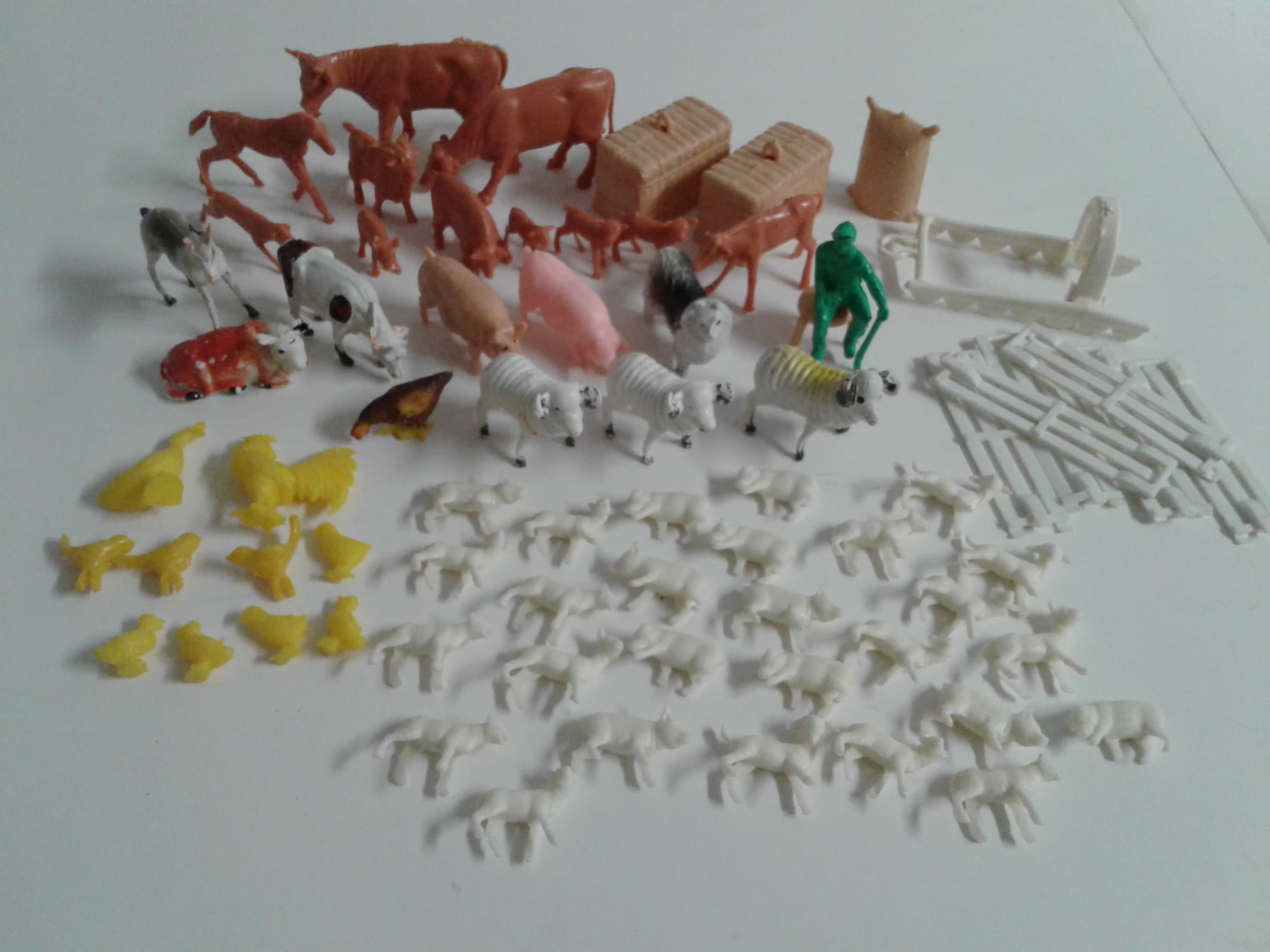 Vintage Hard Plastic Zoo Animals Toy 
