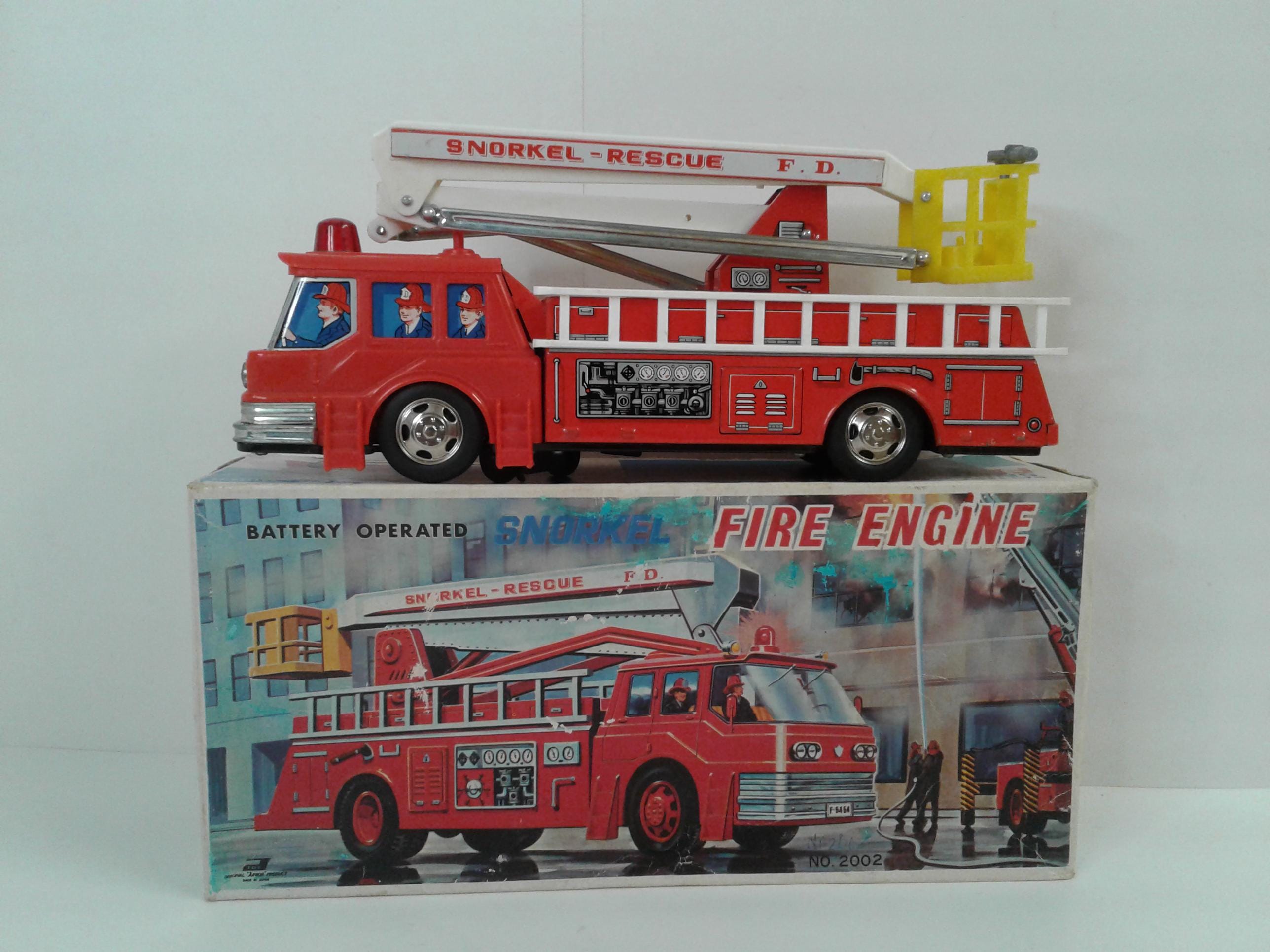 Vintage 1960s Snorkel Rescue Fire Truck Junior Product Japan 12