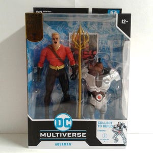 Figura de acción de Aquaman del Multiverso DC, Colección Etiqueta Dorada, McFarlane Toys