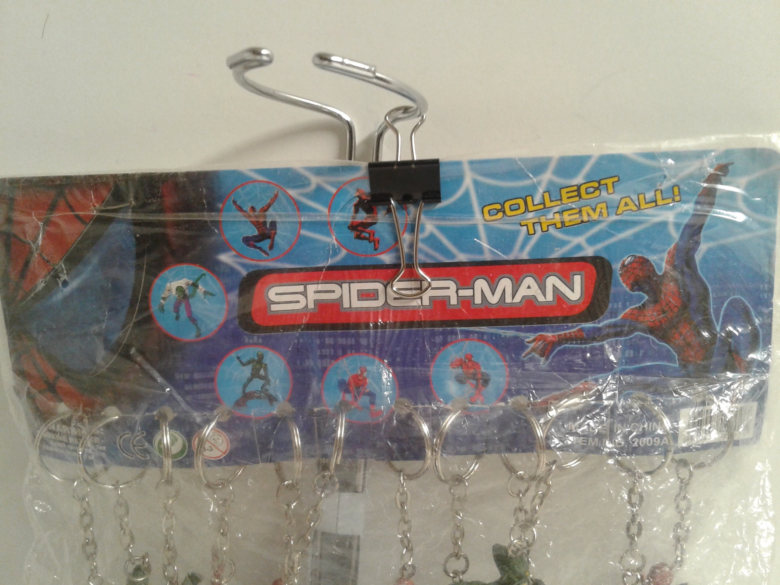 Action Figure Spider Man Keychain Captain America Keyring Bag Pendant  Avengers Car Key Ring Wholesale Spiderman Toy Boy Kid Gift