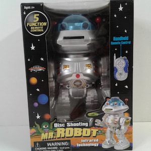 Westmister Disc Shooting/Talking Mr. Robot R/C Toy