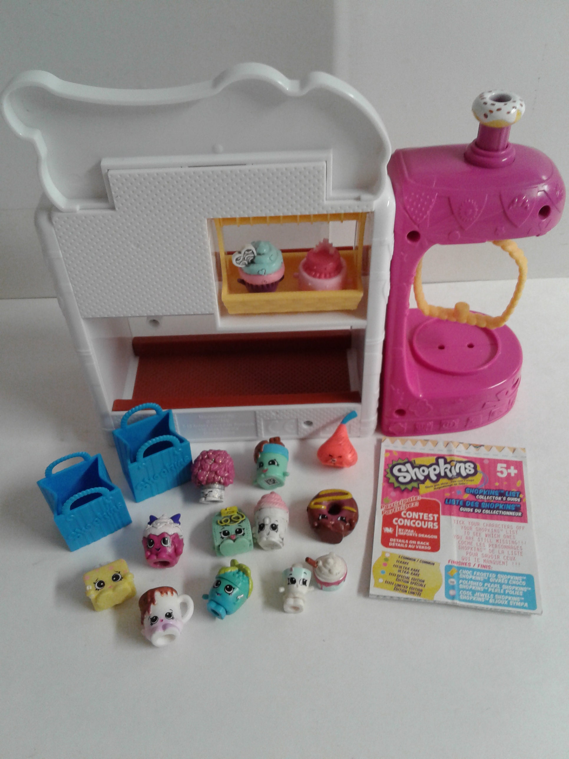 Shopkins hotsell bakery playset
