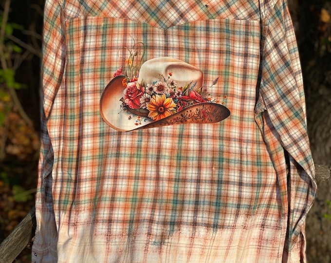 Bleached Flannel, Distressed Flannel Men’s XL, cowboy Hat, Multi Color Flannel with pearl snaps, Western Shirt