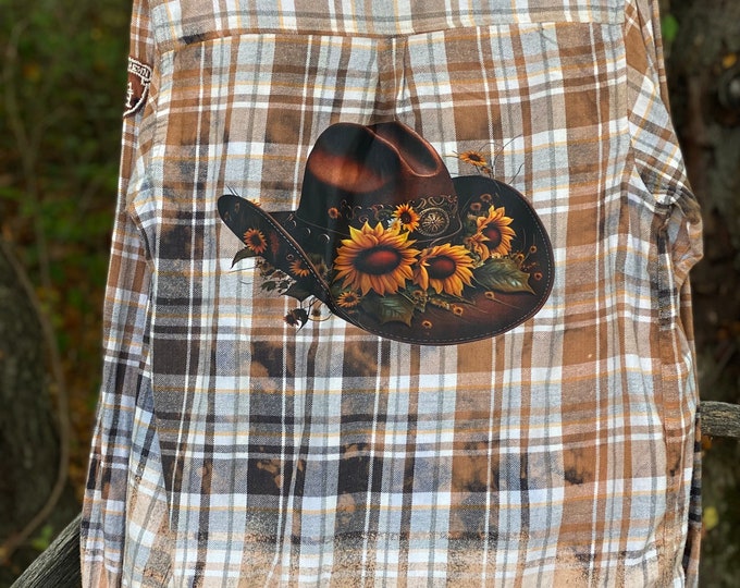 Bleached Flannel, Distressed Flannel Men’s large, Brown cowboy Hat with flowers,  Brown, Cream and gray Flannel