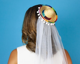 Sombrero Veil, Fiesta Bachelorette, Mexican Theme Bridal Shower Party Favor, Final Fiesta