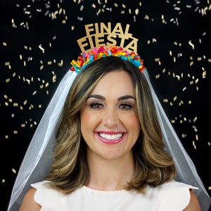 Final Fiesta Bachelorette Party Veil - Mexican Bridal Shower Party Favor - Bride Bride To Be - Bride headband