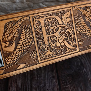 Caja de reloj de madera personalizada con serpientes "Cobras", soporte de reloj, organizador de reloj, regalo premium, regalo para hombre, caja de hombre personalizada, caja de reloj