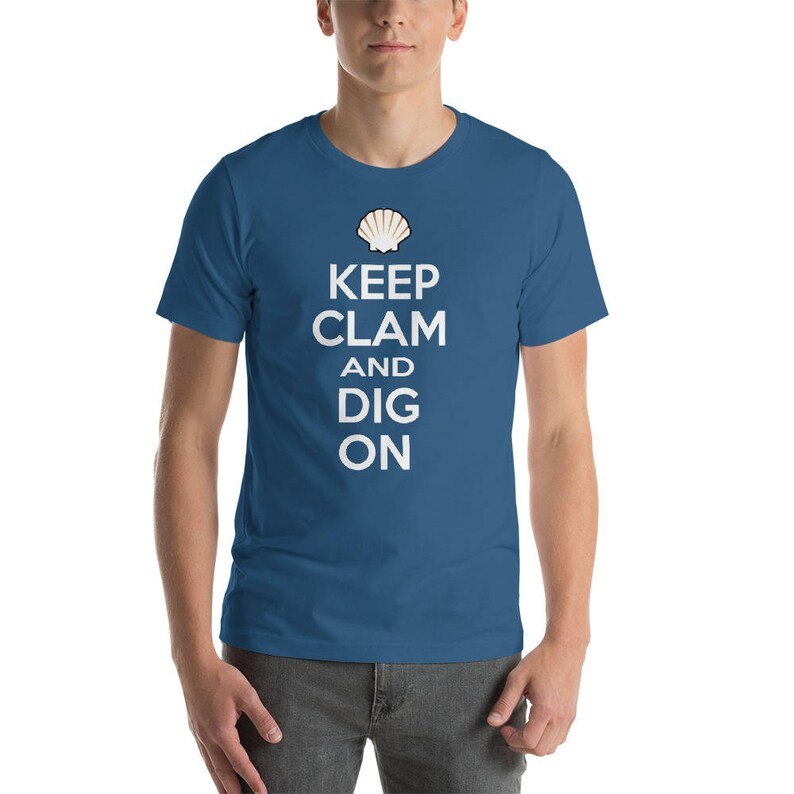 Keep Clam and Dig on Shirt Funny Clamming Pun Etsy
