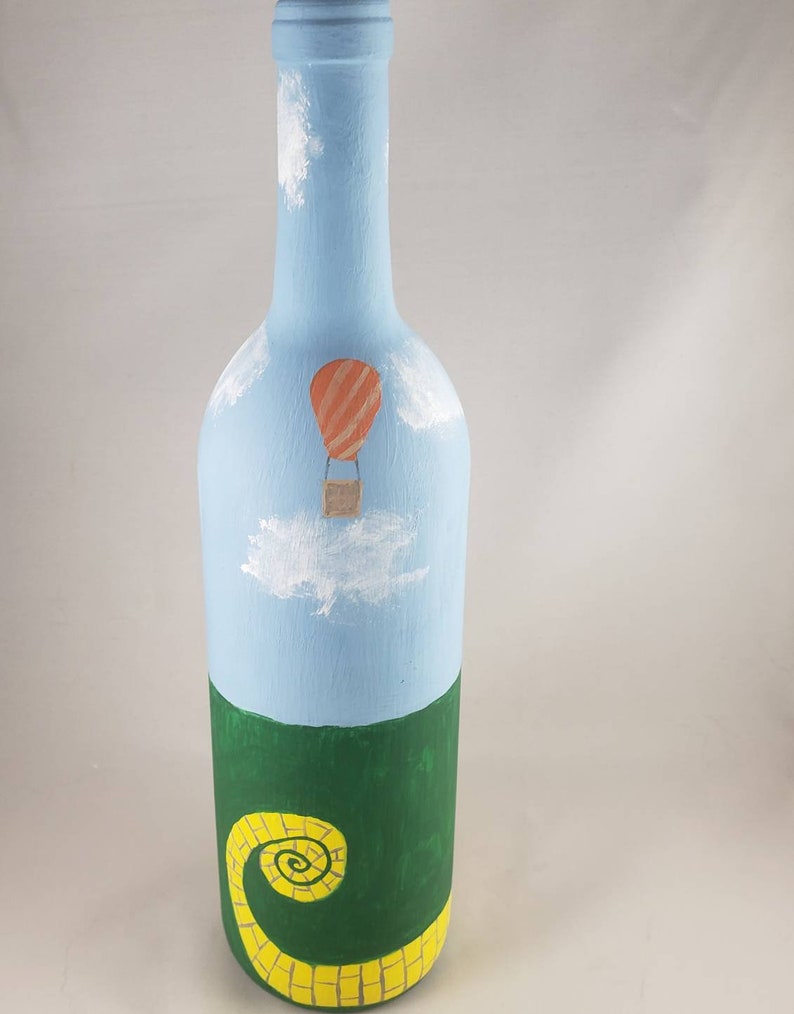 The land of Oz decorative bottle image 4