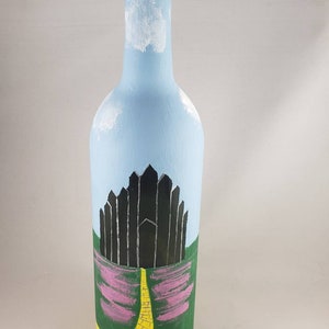 The land of Oz decorative bottle image 3
