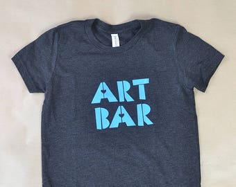 Art Bar Kids T-shirt - Tri-Blend, Siebdruck, Unisex - Artsy/Hipster Kids T-shirt