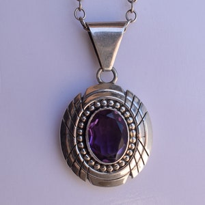 Vintage Faceted Purple Amethyst and Sterling Silver Oval Pendant Necklace image 5