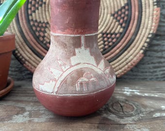 Vintage Reyecita Trujillo San Juan Pueblo Pottery Southwestern Ohkay Owingeh