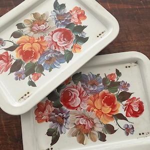 Vintage Folk Art Lap Folding Tray Floral Tin Rectangular Set