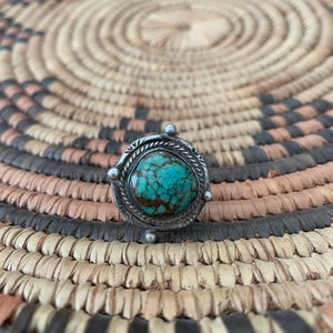 Fred Harvey Era Vintage Sterling Navajo Green Turquoise Stone Ring