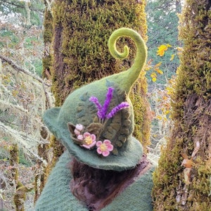 Felt Hat~ Lavender & Apple blossom, Custom Hat, Cottagecore Witch Hat, Fairycore Clothing, Goblincore Clothing, Needle felted flowers