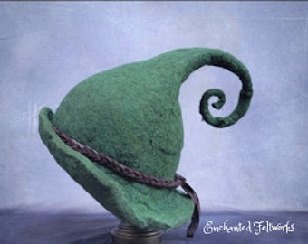 Felt Hat ~ Elf hat, robinhood hat, wizzard hat