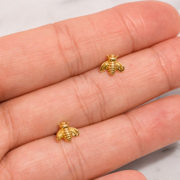 Cute 18K Gold Plated Bee Stud Earrings - Small Gold Post Studs - Casual Lobe Stack Layer Everyday Posts - Gift Ideas for Women - for Her