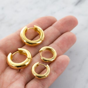 Classic 18K Gold Plated Hoop Earrings Simple Chunky Clicker Hoops Everyday Geometric Round Loops for Her Jewelry Gift Ideas for Women image 2