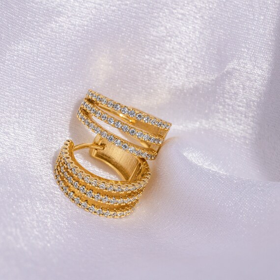 Orecchini A Triplo Cerchio Kaia - Placcati Oro 18k Con Zirconi, Design A Strati, Ipoallergenici, Regalo Donna - 4