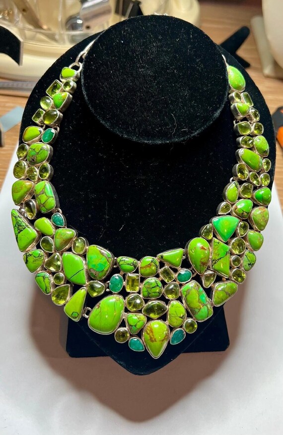 TURQUOISE PERIDOT NECKLACE.  Absolutely Stunning B