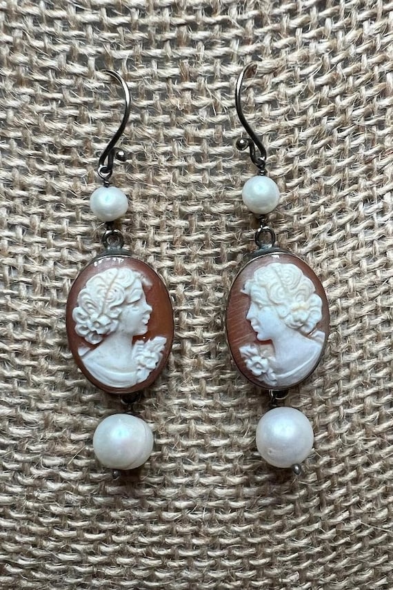 HAND CARVED SHELL Cameo Earrings With Genuine Pear