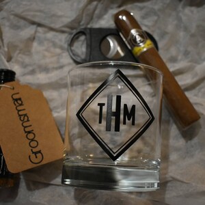 Personalized Whiskey Glasses, Rocks/Low Ball Glasses, Engraved glass, Groomsmen glasses, Personalized glass, Groomsmen gifts, Groomsman gift