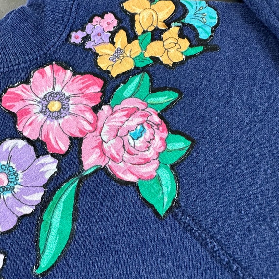 Vintage 1990s Floral Sweatshirt size Large - image 3
