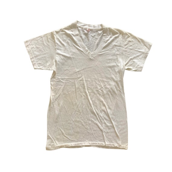 Vintage 80s hanes t - Gem