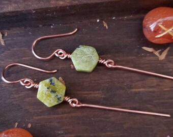 Olive Jade earrings, copper earrings, dangle earrings, hexagon-shaped jewelry, green color earrings, nature jewelry, hippie earrings, boho.