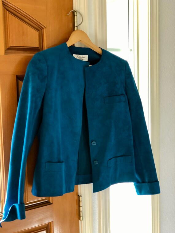 Mollie Parnis 1970s Vintage Blue Suede Jacket