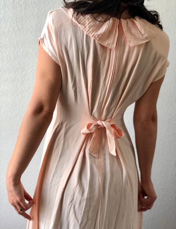 Vintage Blush Pink Dress with Ruffle Collar - image 3