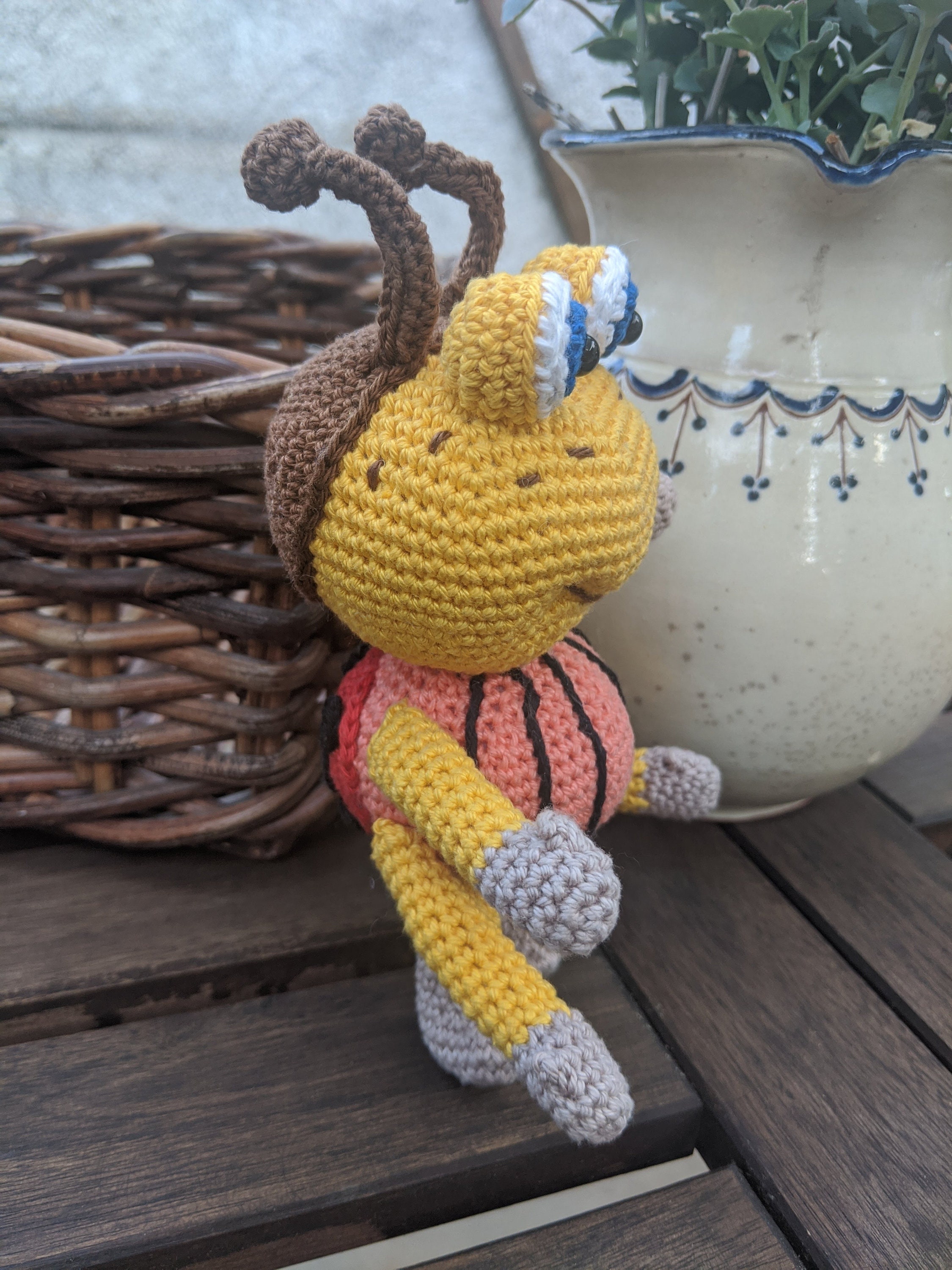 jonalu spielzeug Jonalu Ludwig Ladybug Amigurumi Doll, Hand-crocheted - Etsy Singapore