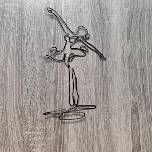 Ballet Wall Decor, Wire Ballerina Wall Art, Ballet Dancer Gift, Dance Studio Decor, Minimalist Ballet Sculpture, Ballet Lover Gift ballerina 8