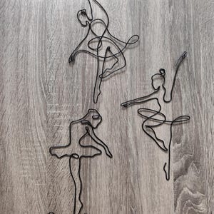 Ballet Wall Decor, Wire Ballerina Wall Art, Ballet Dancer Gift, Dance Studio Decor, Minimalist Ballet Sculpture, Ballet Lover Gift set of 3