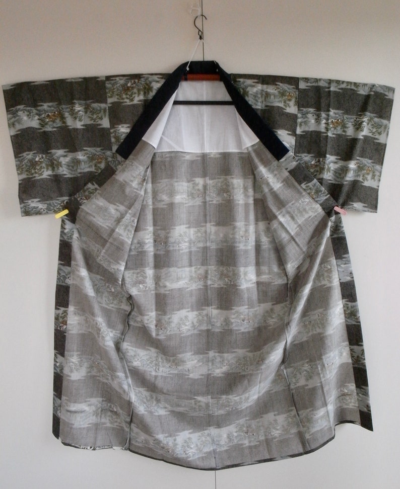 Men/'s vintage nagajuban *damaged* Vintage nagajuban for kitsuke or DIY fabric recycling 148cm Made in Japan