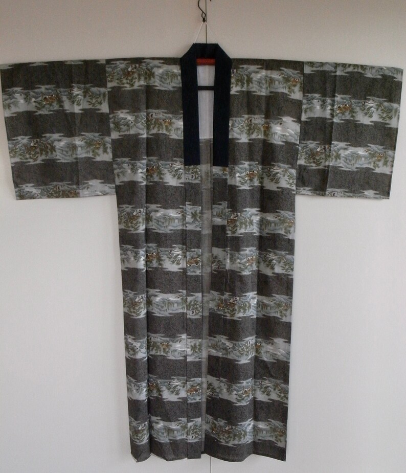 Men/'s vintage nagajuban *damaged* Vintage nagajuban for kitsuke or DIY fabric recycling 148cm Made in Japan