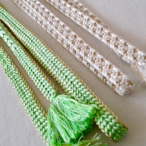 Set of 2 beautiful vintage silk obijime! Beautiful colours - silk obijime, obi fastener - Kitsuke, kimono accessory - From Japan