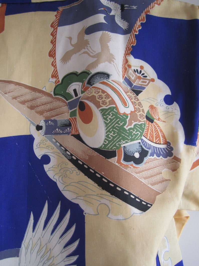 cranes and lucky boat motif Antique boy/'s kimono in mousseline silk Made in Japan for kitsuke or remake Japanese textile