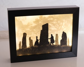 Outlander Light Box - Outlander Decor - Sassenach - Jamie Fraser - Craigh Na Dun - Claire & Jamie - Outlander Gift - Claire Beauchamp