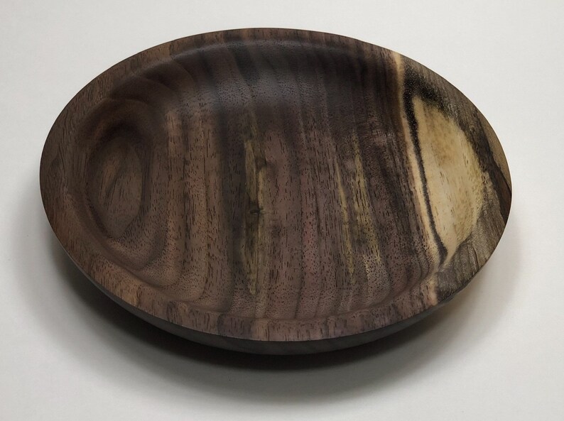 Walnut bowls 5-6 in diameter of varying sizesice cream bowlspopcorn bowlssnack bowlsgiftforhergiftforhimgiftformomhousewarming