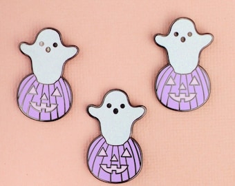 Ghost Pumpkin Pin