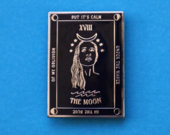 Fiona The Moon Tarot Pin