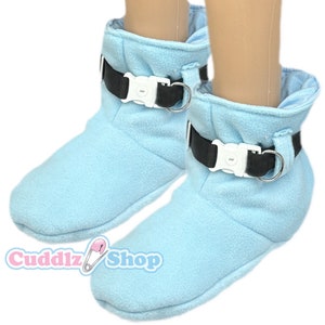 Cuddlz Paar Blauer Fleece Erwachsene Größe Locking / abschließbare gepolsterte Booties Gepolsterte für Männer oder Frauen Unisex mit Farbwahl des Knöchelriemens