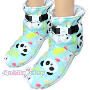 Cuddlz Pair of Mint Panda Bunny Pattern Fleece Adult Locking Lockable Padded Booties Padded Men Women Unisex Colour Choice of Straps