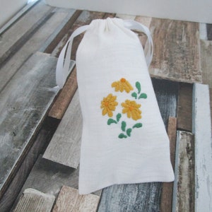 Linen/Cotton Embroidered Bags image 6